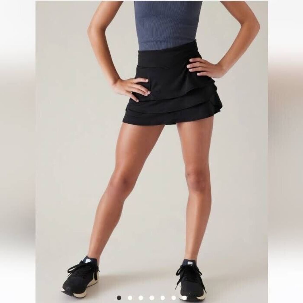 Athleta Tiered Ruffle Black Tennis/Pickleball skirt/skirt M